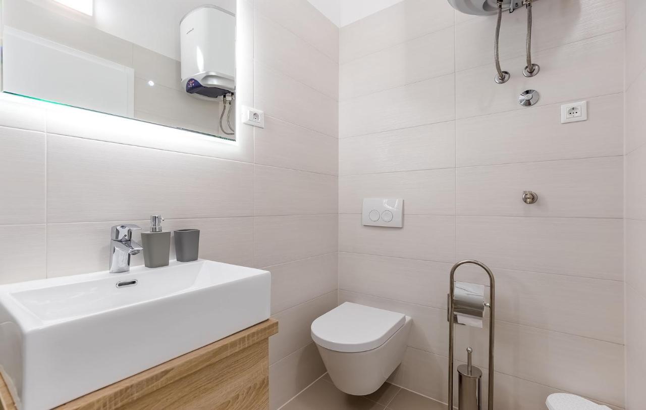 Apartamento Marija Poreč Exterior foto