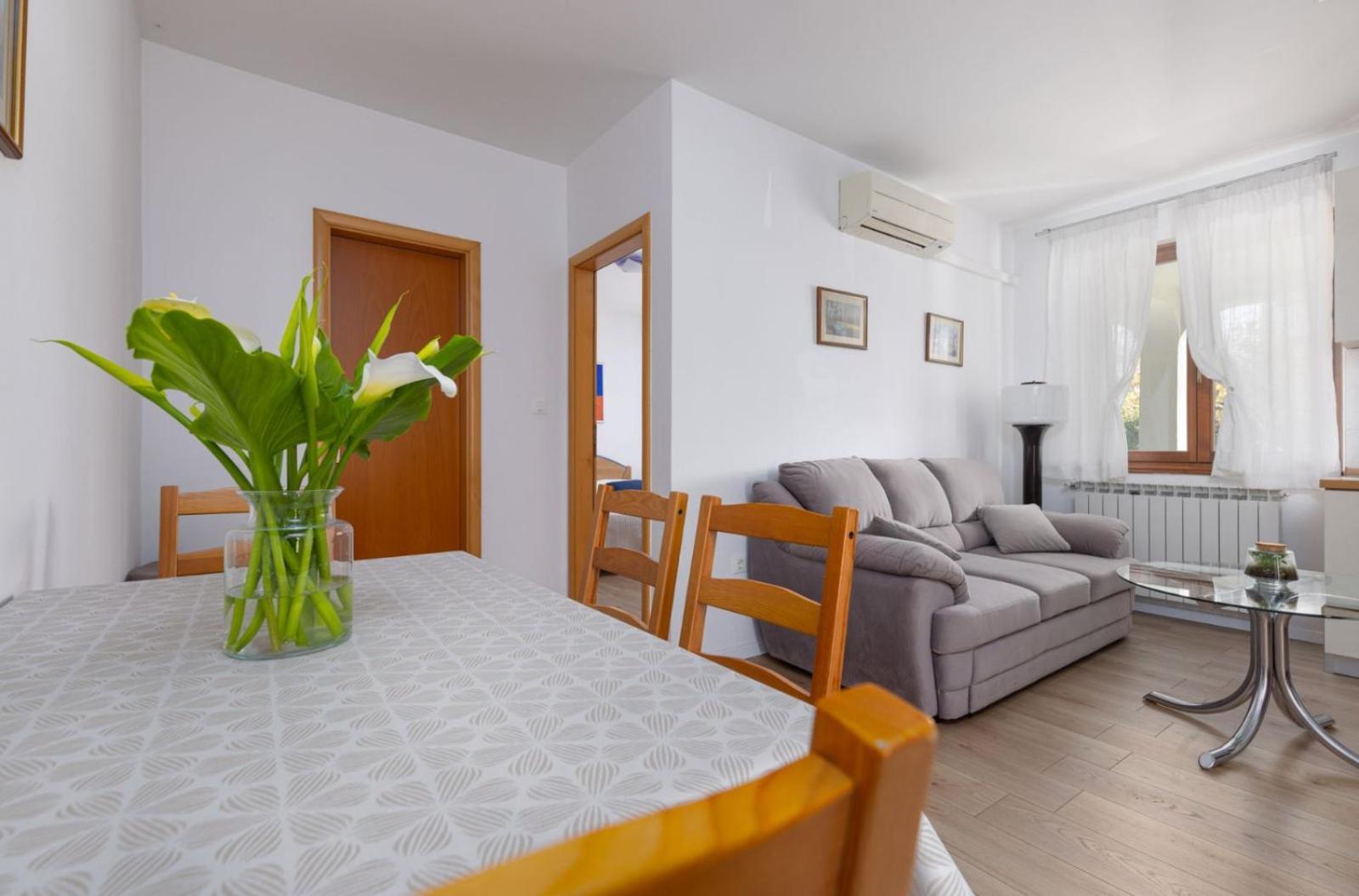 Apartamento Marija Poreč Exterior foto
